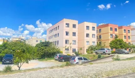 Apartamento com 3 quartos à venda na Rua Dinorah Ferreira Messeder, 35, Heliópolis, Belo Horizonte por R$ 239.000