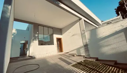 Casa com 3 quartos à venda na Rua João Mauro, 91, Santa Mônica, Belo Horizonte por R$ 890.000