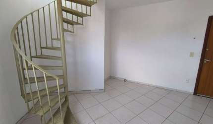 Cobertura com 2 quartos para alugar na Érico Veríssimo, 1641, Santa Mônica, Belo Horizonte por R$ 1.600