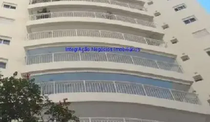Condomínio com Segurança, Vigilante, Jardim, Piscina, Piscina Infantil, Playground, Sauna, Sala de Ginástica, Festa e Jogos.  Excelente localização,