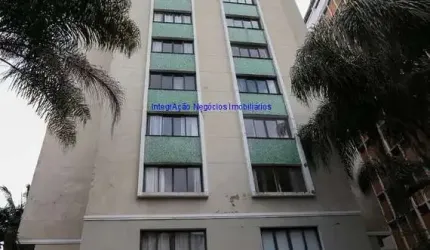 Apartamento 89m², 02 dormitórios e 02 banheiros.  Condomínio com portaria.  Excelente localização entre as Ruas Itacema, Romilda Margarida Gabriel
