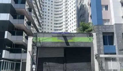 Loja 249,90m² e 02 banheiros.  Excelente localização, á 10 minutos andando para a estação do metrô Consolação; Entre as Ruas Fernando de Albuquerque