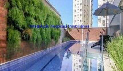 Condomínio com piscina, fitness, lavanderia , salão de festas, tudo novo.  Excelente localização à 3 minutos andando da Estação de Metrô Vila Madalena