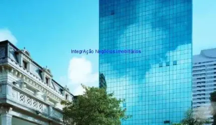 Conjunto comercial 507m², 01 copa, 02 banheiros e 09 vagas de garagem.  Condomínio com portaria, segurança e recepção.  Excelente localização