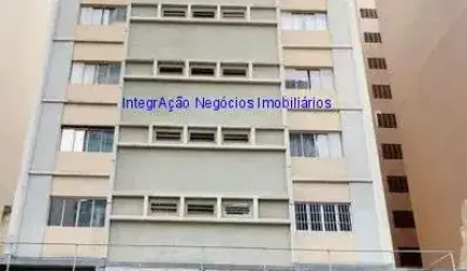 Apartamento Studio 29m², 01 dormitório e 01 banheiro.  Condomínio com portaria e segurança.  Excelente localização á 10 minutos andando para a estação