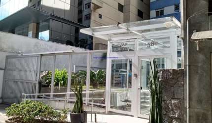 Apartamento 108m², 03 dormitórios (sendo 01 suíte ), 02 banheiros e 01 vaga na garagem.  Condomínio com Segurança, Portaria, Playground