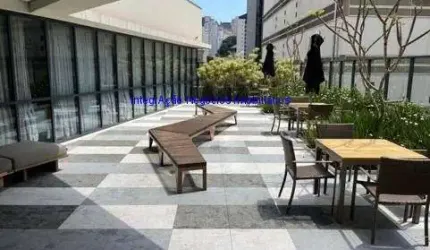Apartamento 42m², 01 dormitório, 01 banheiro e 01 vaga na garagem.  Condomínio com Segurança, Portaria, Churrasqueira, Espaço gourmet, Sauna, Piscina