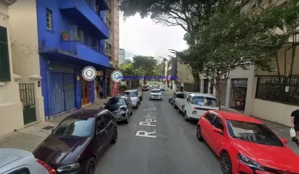 Loja 86m², 02 banheiros.  Excelente localização á 7 minutos andando para a estação do metrô Higienópolis-Mackenzie; Entre as Ruas da Consolação
