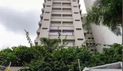 Apartamento 60m², 02 dormitórios, 02 banheiros e 02 vagas na garagem.  Condomínio com portaria, segurança, piscina, churrasqueira,  academia,
