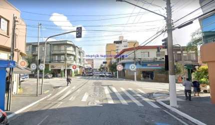 Prédio Comercial 5.148m², 28 banheiros e 23 vagas na garagem; Possui 1 pavimento 683,840m² área comum 936,58 m2, 5 pavimentos  392,800m² cada