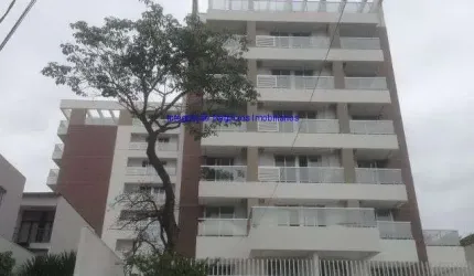 Condomínio com recepção e segurança.  Excelente localização entre as Ruas Fradique Coutinho, Fidalga e Aspicuelta.