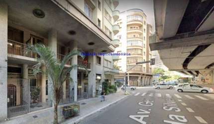 Conjunto Comercial 20m²e 01 banheiro.  Condomínio com recepção e segurança 24hrs.  Excelente localização