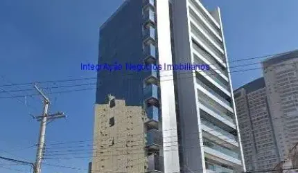 Conjunto Comercial 494,65m², 04 banheiros e 11 vagas na garagem.  Condomínio com recepção e segurança 24hrs.  Excelente localização