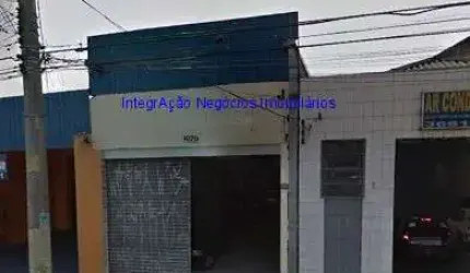 Galpão ou Loja 330m² e 02 banheiros.  Excelente localização entre as Ruas Lavradio, Barra Funda e Avenida Pacaembu; Próximo da estação do metrô