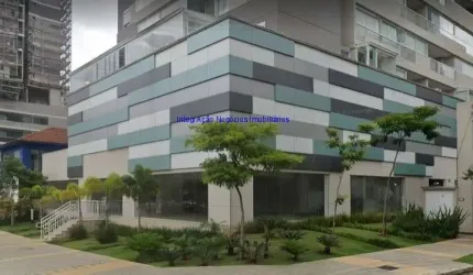 Excelente localização entre as Avenidas Rebouças, Brigadeiro Faria Lima e Rua Henrique Monteiro.