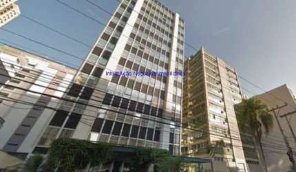 Conjunto Comercial 73m², 01 copa, 02 banheiros e 01 vaga na garagem.  Condomínio com recepção e segurança 24hrs.  Excelente localização