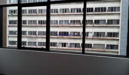 Laje Comercial Duplex 400m².  Duas salas,  uma no 13 andar, outra no 14 andar. São ligadas por escada e comercializadas juntas.