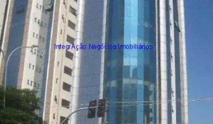 Conjunto Comercial 44m², 01 sala, 02 banheiros e 01 vaga na garagem.    Condomínio com recepção e segurança 24hrs.    Excelente localização.