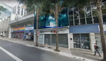 Conjunto Comercial 220m², 02 banheiros  Condomínio com recepção e segurança 24hrs.  Excelente localização á 1 minuto andando para o metrô Consolação;