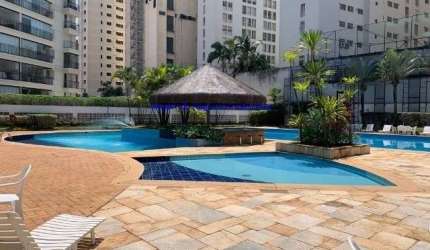 Apartamento Cobertura Duplex, 156m²,  03 dormitórios (sendo suítes, 01 máster), 04 banheiros e 03 vagas na garagem; Possui piscina privativa e terraço