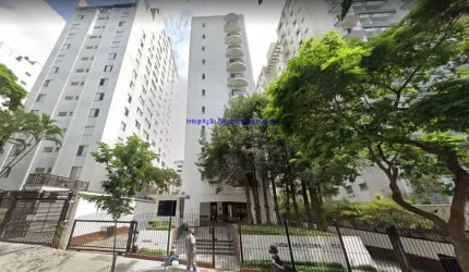 Apartamento 85m², 02 dormitórios (sendo 01 suíte), 02 banheiros e 01 vaga na garagem.  Condomínio com portaria 24hrs, piscina e salão de festa.