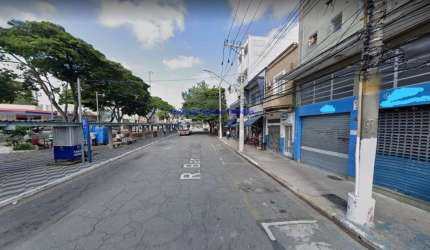 Loja 300m², 02 banheiros   Excelente localização á 10 minutos andando para a estação do metrô Lapa; Entre as Ruas Nossa Senhora da LApa, Albion