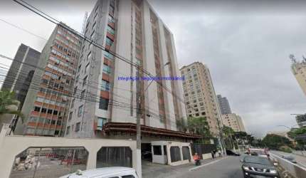 Conjunto Comercial 62m², 02 banheiros e 02 vagas na garagem.   Condomínio com recepção e segurança 24hrs.  Excelente localização entre as Ruas Tabapuã