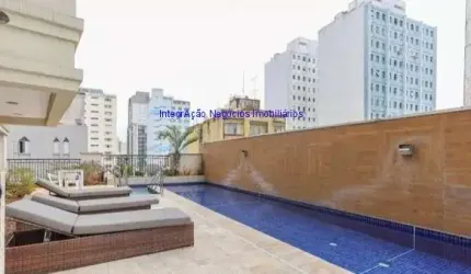 Condomínio com portaria, segurança 24hrs, piscina e salão de jogos.  Excelente localização á 1 minuto andando da estação do metrô Luz;