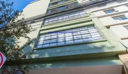 Conjunto Comercial 60m², 01 banheiro e 01 vaga na garagem.    Condomínio recepção e segurança 24hrs.   Excelente localização á 7 minutos andando