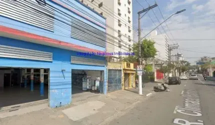 Prédio Comercial 250m², 03 banheiros.  Excelente localização entre as Ruas Dona Ana Néri, Independência e Largo do Cambuci.