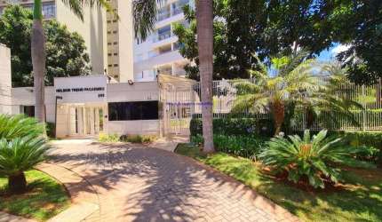 Apartamento 70m², 03 dormitórios (sendo 01 suíte), 02 banheiros e 01 vaga na garagem.  Condomínio com portaria, segurança 24hrs, piscina aquecida.