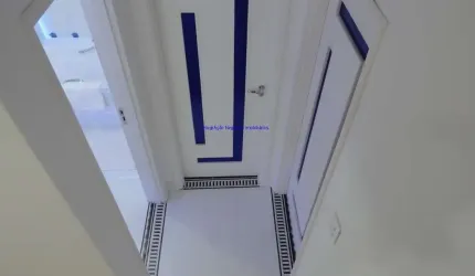 Apartamento 54m², 01 dormitório e 01 banheiro.  Condomínio com portaria 24hrs.  Excelente localização á 6 minutos andando para a estação do metrô