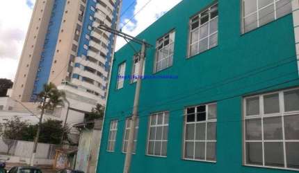 Prédio Comercial 380m², 10 salas e 10 banheiros.  Excelente localização entre a Rua Estevão Barbosa e Travessa João Mathias.