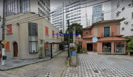 Casa Comercial / Residencial 84m², 02 salas, 01 banheiro e 01 vaga na garagem.   Excelente localização entre as Ruas Rio de Janeiro, Pernambuco