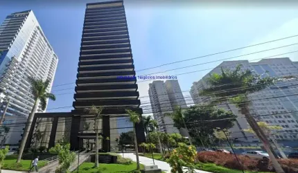 Conjunto Comercial 211m², 07 banheiros e 12 vagas na garagem.   Condomínio com recepção e segurança 24hrs.  Excelente localização entre as Ruas Inhaúm