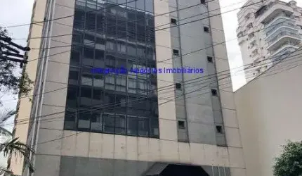 Condomínio com portaria e segurança.  Excelente localização á 8 minutos andando para a estação do metrô Paraíso; Entre as Ruas Afonso de Freitas,