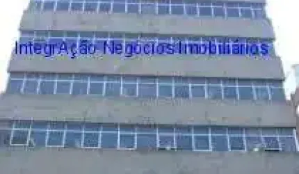 Prédio Comercial 7.775m²; Possui 8 andares com 32 salas e 16 banheiros.  Excelente localização, á 7 minutos andando para a Estação do Metrô República;
