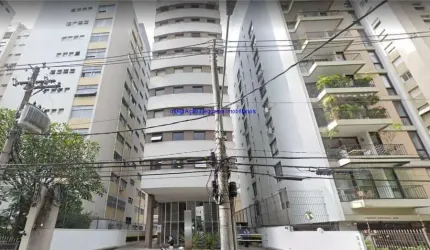 Conjunto Comercial 74m², 02 banheiros e 02 vagas na garagem.  Condomínio com recepção e segurança 24hrs.  Excelente localização entre as Alamedas