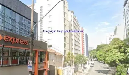 Prédio Comercial 1.200m², 04 banheiros e 28 vagas na garagem.  Excelente localização entre as Ruas Doutor Seng, Silva, Pamplona e Alameda Campinas;