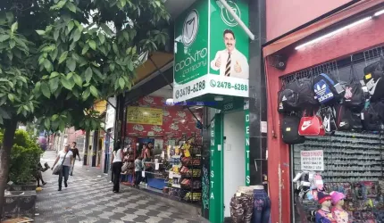 Loja 500m², 06 banheiros.  Excelente localização, à 50 metros da estação de Metrô e terminal de Ônibus Santana.
