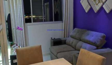 Apartamento 44m², 02 dormitórios e 01 banheiro.  Condomínio com Segurança e Portaria.  Excelente localização