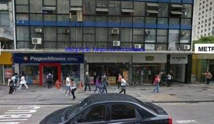 Conjunto Comercial 50m², 01 Sala e 02 banheiros.  Condomínio com portaria e segurança.  Excelente localização á 14 segundos andando para a estação