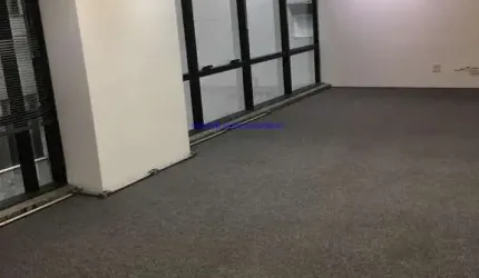 Conjunto comercial 200m², 06 banheiros, 04 vagas na garagem.Ótima localização, MEIO quarterão da Av Paulista. Estamos à disposição.