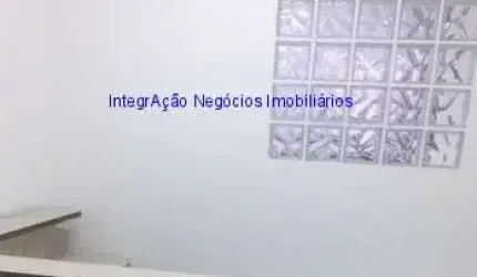 Condomínio com portaria e segurança, Dias de semana das 07 às 20 hs  e Sábados das 08 às 13 hs .  Ótima localização, próximo ao metrô República.