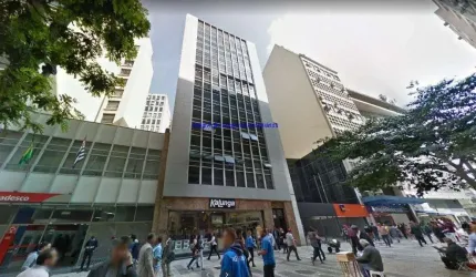Condomínio com portaria e segurança.  Excelente localização entre as Ruas Dom José de Barros, 24 de Maio e Conselheiro Crispiniano,
