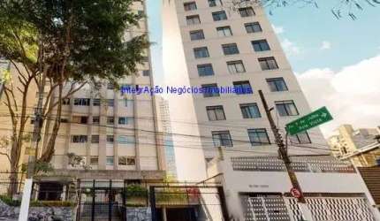Condomínio com segurança e portaria 24h.  Excelente localização à 7 minutos andando da Avenida Paulista, entre as Ruas Peixoto Gomide, Antonio Carlos,