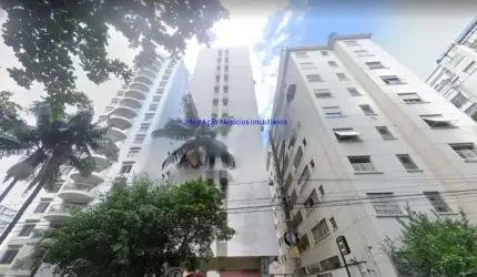 Conjunto Comercial 35m², 01 banheiro e 01 vaga na garagem.  Condomínio com recepção e segurança 24hrs  Excelente localização.