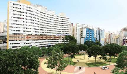 Apartamento 75m², 02 dormitórios e 01 banheiro.  Condomínio com portaria e segurança 24hs.  Excelente localização, entre as Ruas Paim
