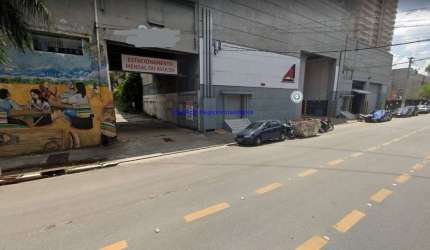 Prédio Comercial 3671 m², 03 banheiros.   Excelente localização próximo das Avenidas Doutor Gastão Vidigal e Cardeal Santiago Luís Copello; Próximo da