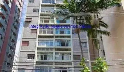 Apartamento 104m², 02 dormitórios, 01 banheiro e 01 vaga na garagem.   Condomínio com portaria, segurança 24hrs e área verde.  Excelente localização